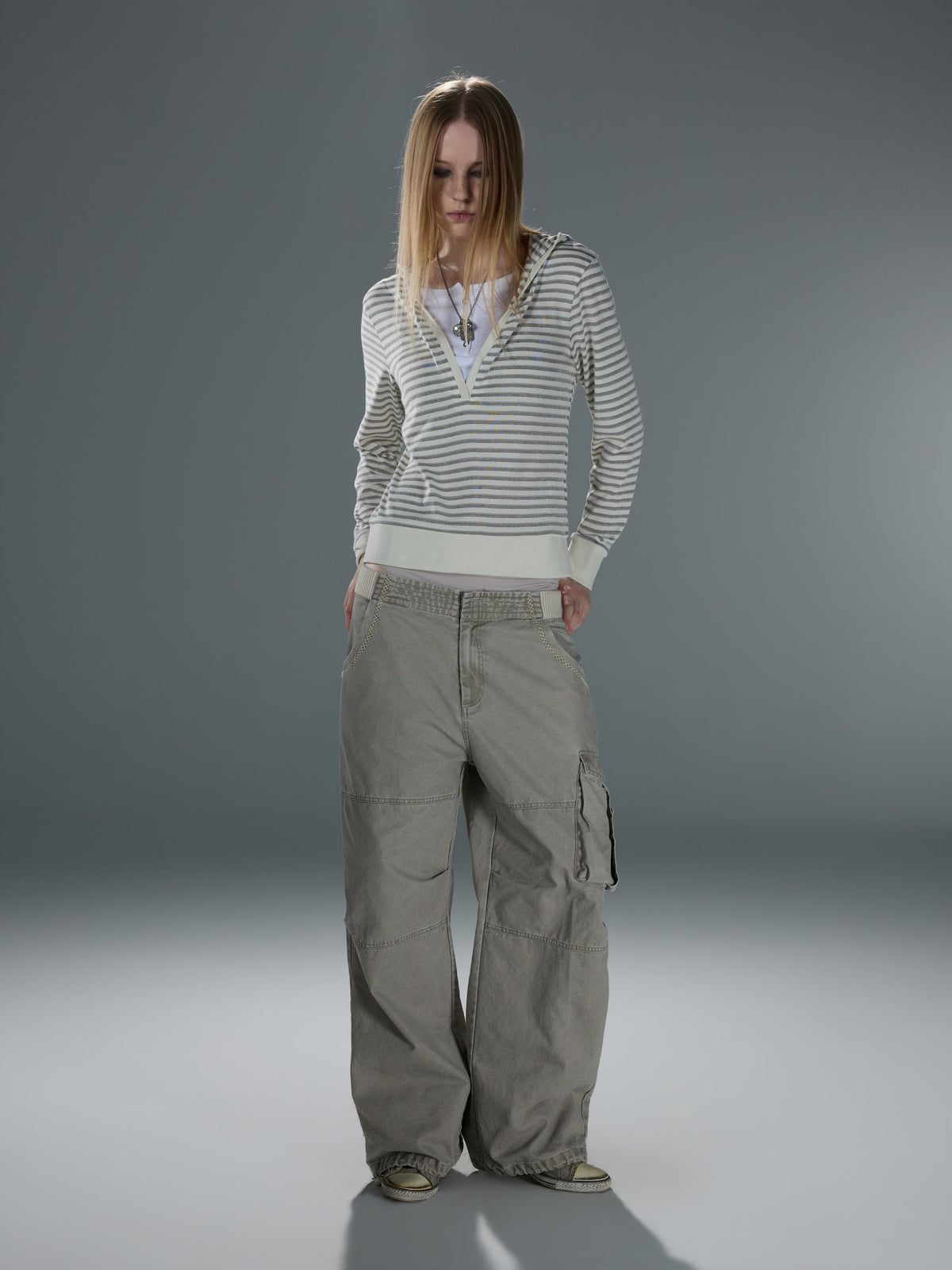 Contrast Embroidered Straight Cargo Pants — image 1