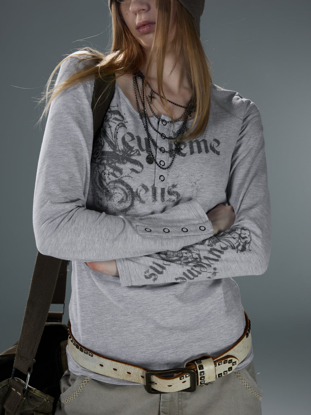 Vine Motif Rhinestone U-Neck Long Sleeve — image 5