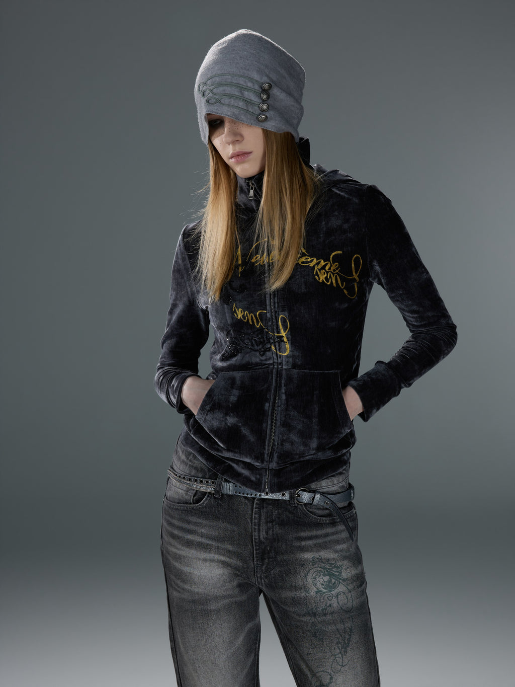 Black-and-Gold Velvet Hooded Sweatshirt — image 4