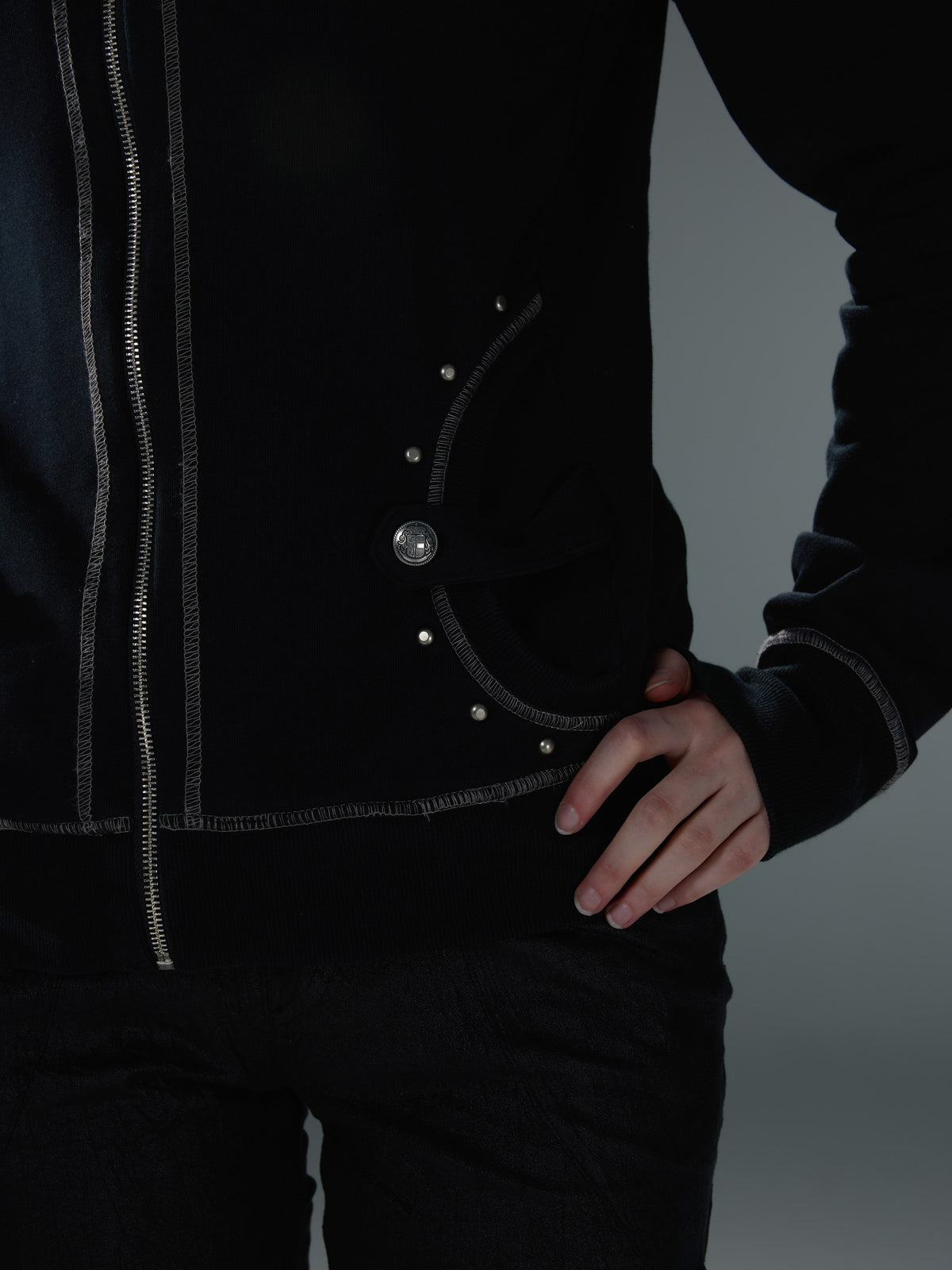 Faded Plaid Contrast-Stitch Sweatshirt — image 9