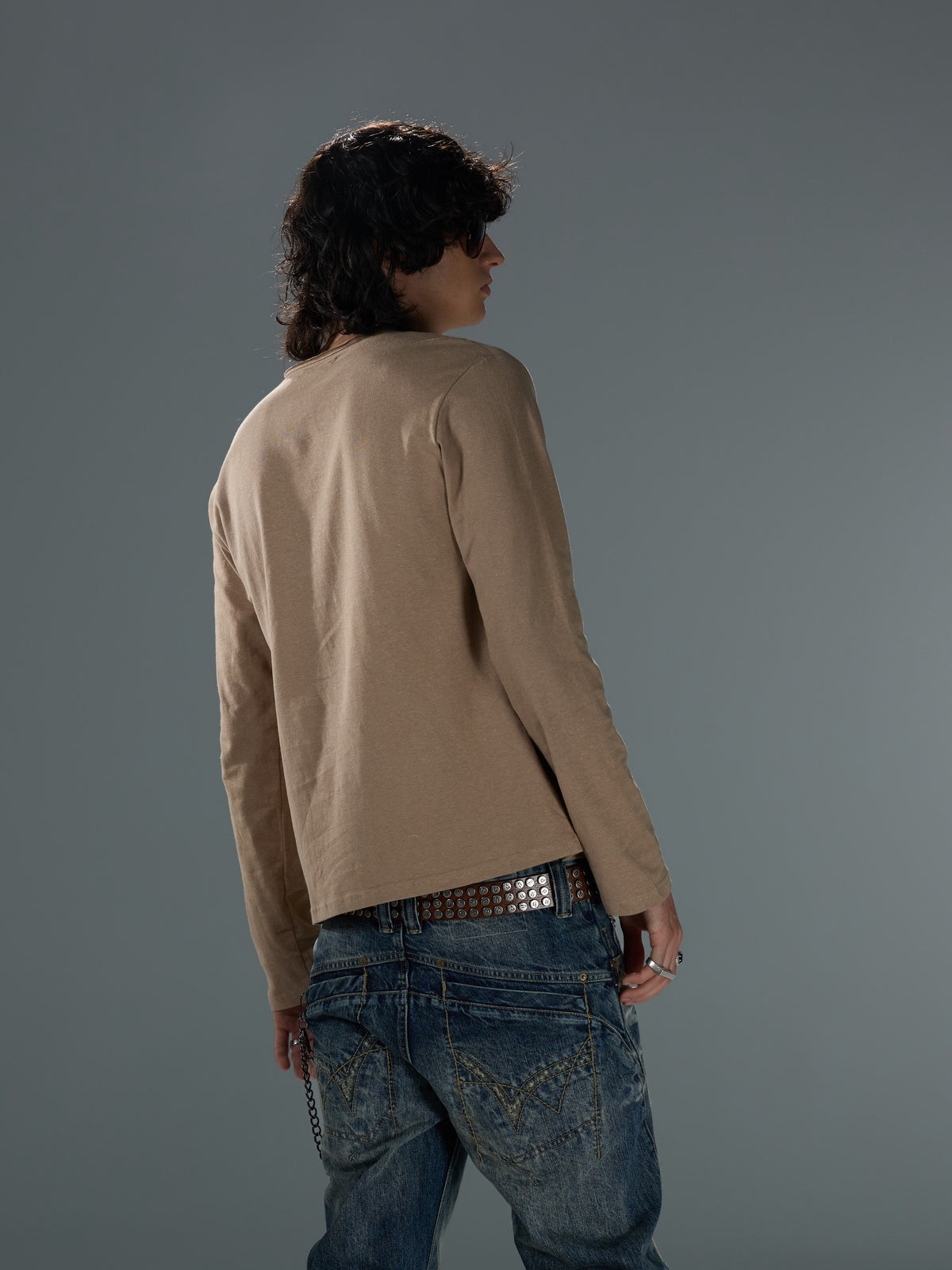 Contrast Hand-Stitched Button V-Neck — image 12